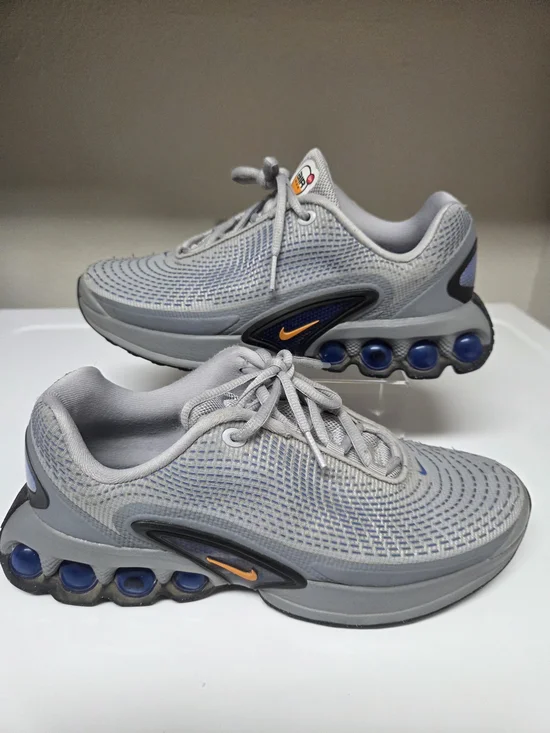 Nike Grey Mesh Running Sneakers with Blue Accents