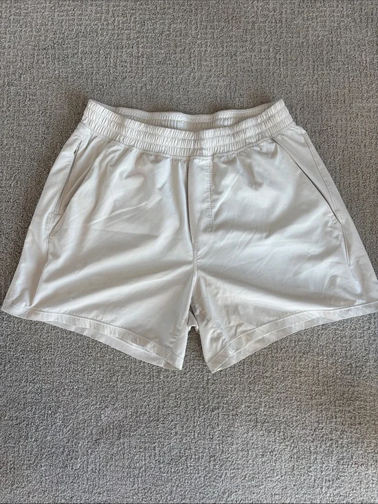 lululemon athletica Men White Athletic Shorts