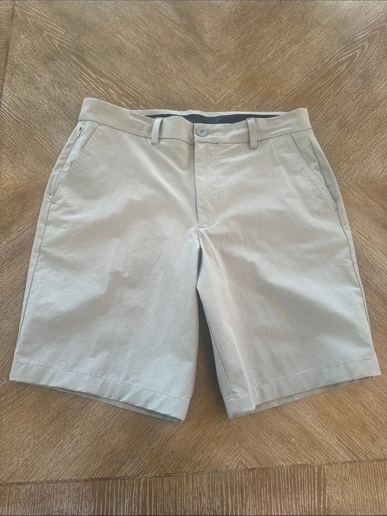 Vineyard Vines Performance On the Go Men's Grey 7” Shorts