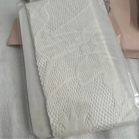 NEW Levante Calze Styling Firestars Capri White Pattern Stockings Size 3/4 L/XL