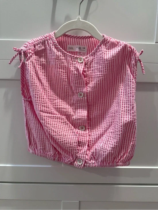 ZARA Pink Striped Button-Front Top