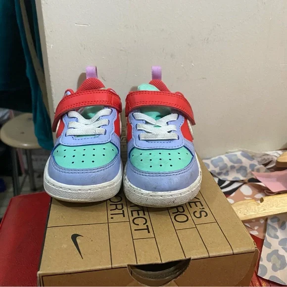 Nike Kids Mint, Lavender & Red Hook-and-Loop Sneakers