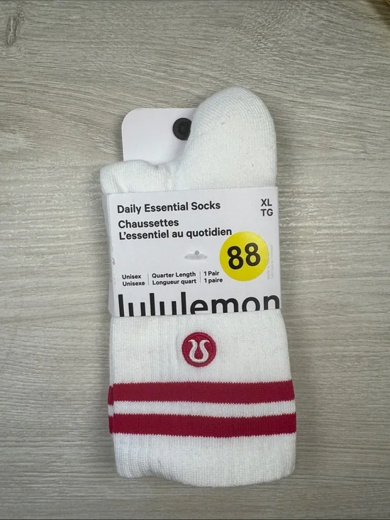 Lululemon Daily Essentials Socks