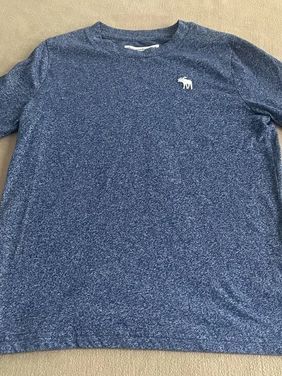 Abercrombie Kids Boys T-shirt Long Sleeves Size 9/10