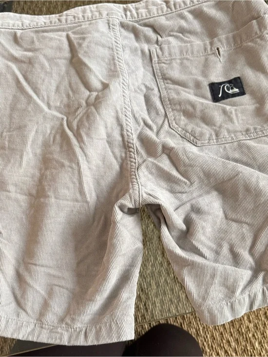 Quiksilver Light Taupe Corduroy Shorts with Back Logo Patch
