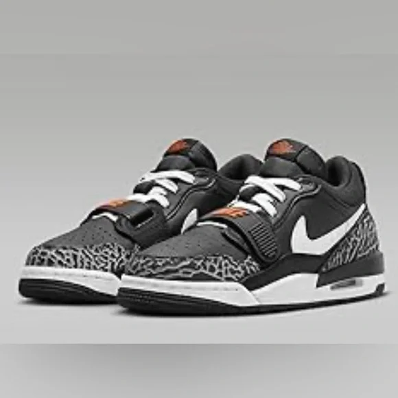 Air Jordan Legacy 312 Low Big Kids' Shoes (CD9054-018 Black/Orange Size 6.5 Y
