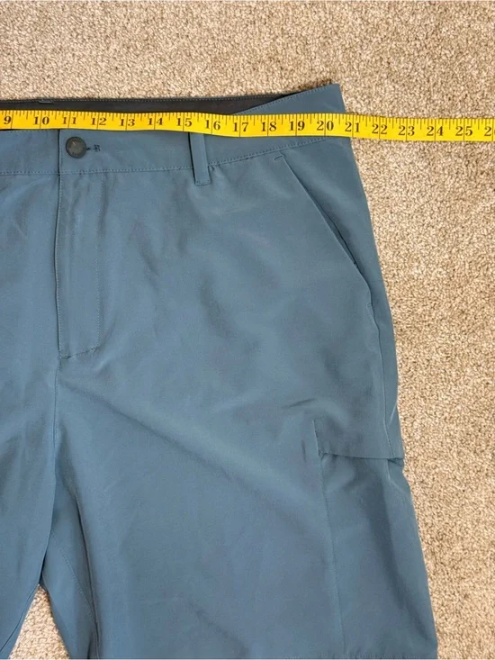 32 Degrees Slate Blue Flat Front Mens Sz 40 Performance Shorts