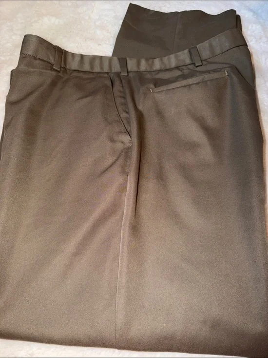 Dockers Men's Brown Flat Front Golf Pants 38X34
