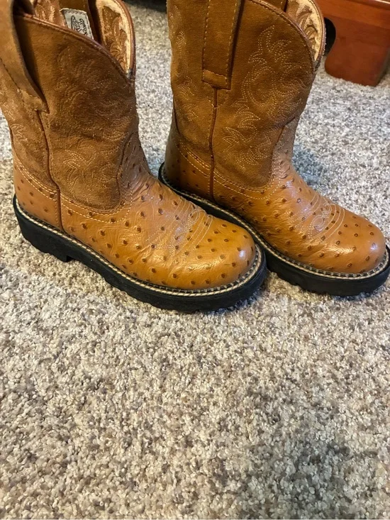 Ariat Tan Embroidered Leather Western Boot (FatBaby)