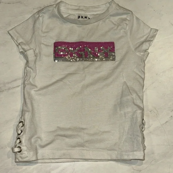 DKNY T-Shirt 3T