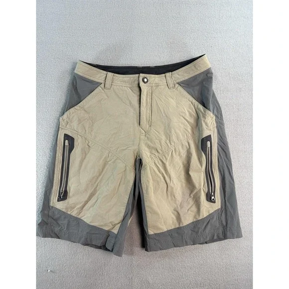 REI Shorts Mens 30 Beige Gray Colorblock Hiking 11 Inseam Stretch Rip Stop