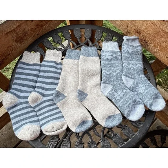 Avalanche Ladies Shoe size: 5 - 9.5, Ultimate Thermal Crew Socks, 3-pair, Blue