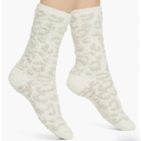 CozyChic Barefoot in the Wild Socks Barefoot Dreams NEW