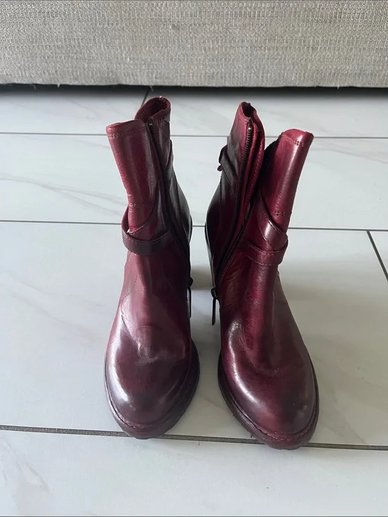 Real leather boots