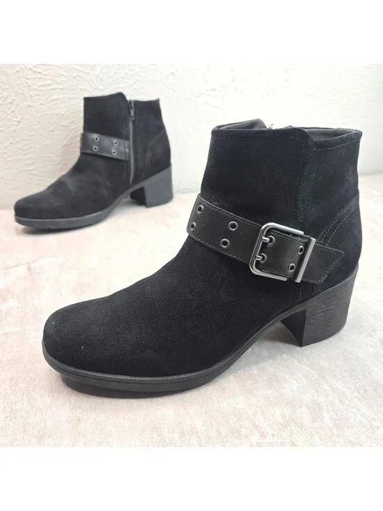 Clarks Block Heel Ankle Boots 9.5 Black Suede‎ Grunge Biker Moto Buckle Booties