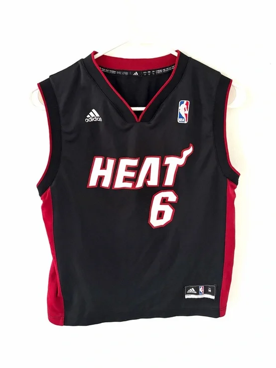 Adidas NBA Miami Heat LeBron James Basketball Jersey, Size: Youth Medium