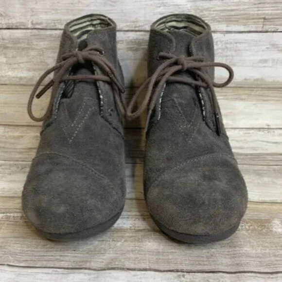 Toms Ankle Wedge Booties Solid Gray Suede 8.5‎ Laced Up #300716