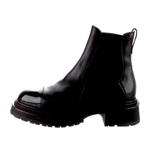 CHANEL Leather CC Chelsea Boots