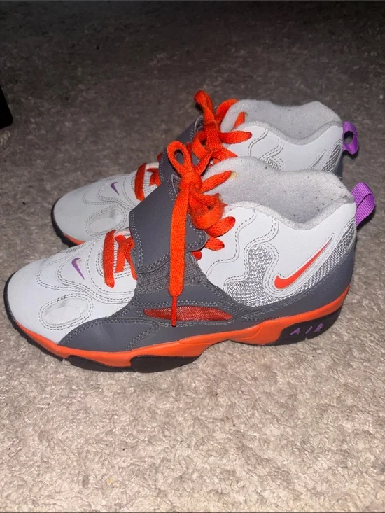 Nike Kids Gray, Orange & Purple Mid-Top Sneakers