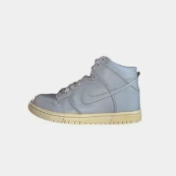 Nike Dunk High‎ Top Youth Sneakers Light Gray Size 5.5Y