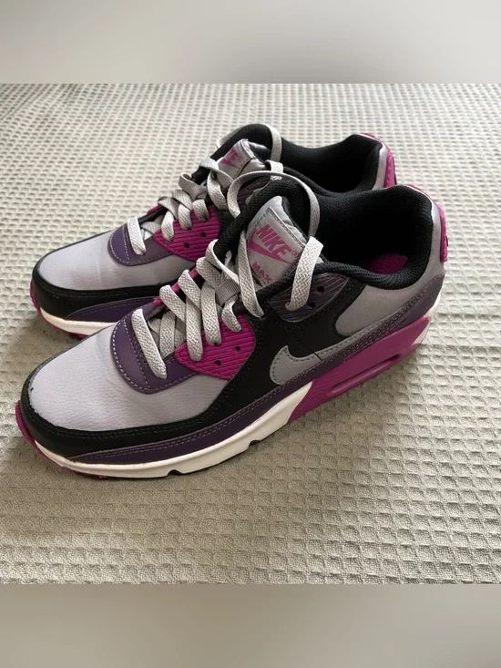Kids Nike Air Max 90 Sneakers Shoes Gray Purple Black 6.5 Youth 6.5Y