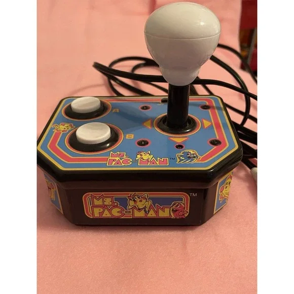 Ms.Pac-Man 1993 Vintage TV Plug N Play Classic Game Tested Works