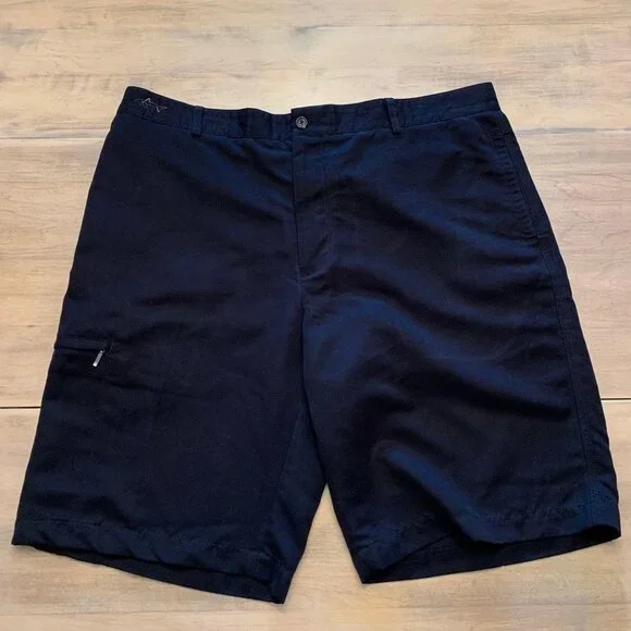 Greg Norman Mens SZ 38 Short Black 4 pockets