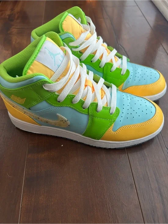Jordan 1 mid GS Recycled Grind 7Y