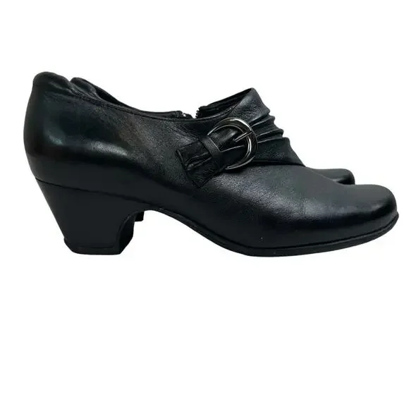 Clarks Sugar Charm Bootie Style Pump Shoe Heels Black Leather Size 7