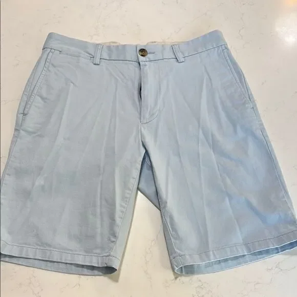Old Navy Light Blue Men's Shorts size 30 slim.