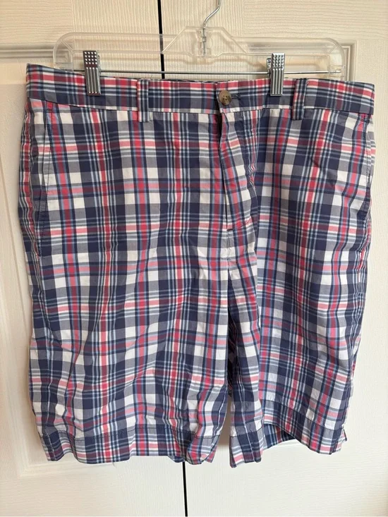 Vineyard Vines’s Men's Plaid Breaker Cotton Blend Shorts - Navy, White & Red
