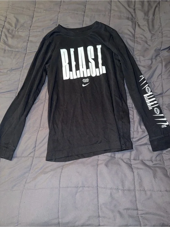 Nike Kids Black Long Sleeve 'B.E.A.S.T.' Graphic Tee