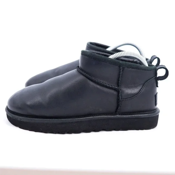 UGG Classic Ultra Mini Leather‎ Boot Womens Size 6 Black 1117534 Ankle Booties