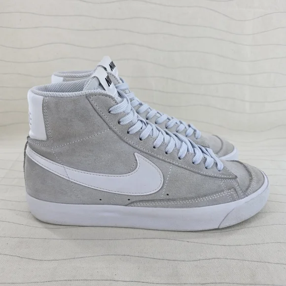 Nike Youth Blazer Mid 77 Grey Suede Leather Sneakers Shoes DC8248-001 Size 6.5Y