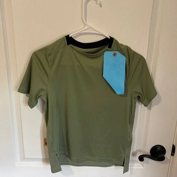 Nike Boys Dri-FIT Multi Tech Short Sleeve Training Top Oil Green FB1292-386 S‎