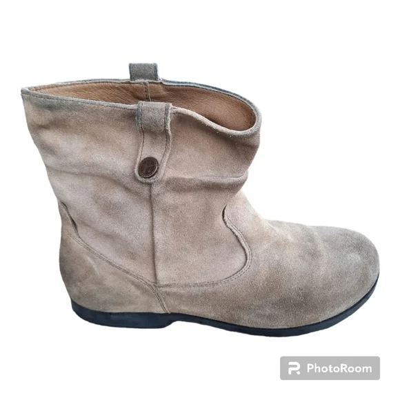 Birkenstock Sarnia beige suede leather slouch ankle boots size 9-9.5/EU 40