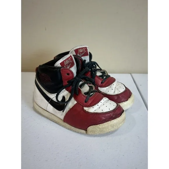 Original‎ 1985 Nike Jordan 1 Toddler Size 6 1/2 (850810 Pd)