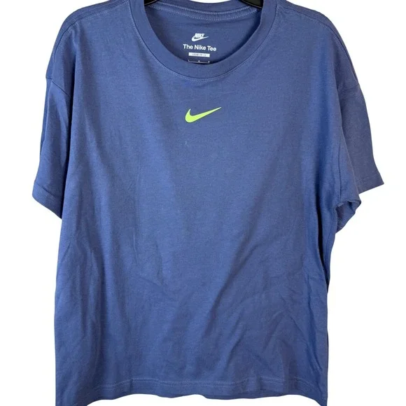 Nike Kids Loose Fit Graphic Tee Blue Revolution of Air Max T-Shirt Large L‎