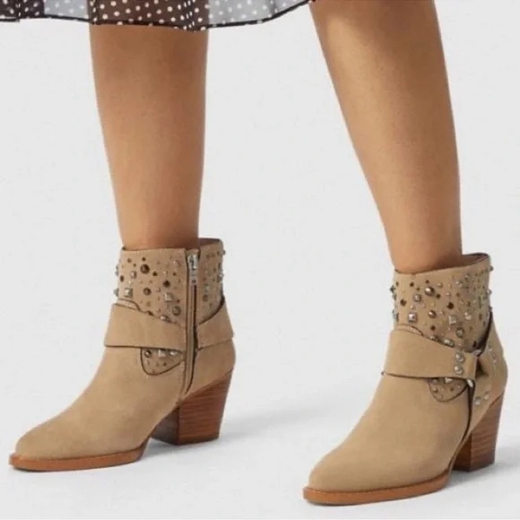 Coach Pia Studded Western Bootie Size 6.5‎