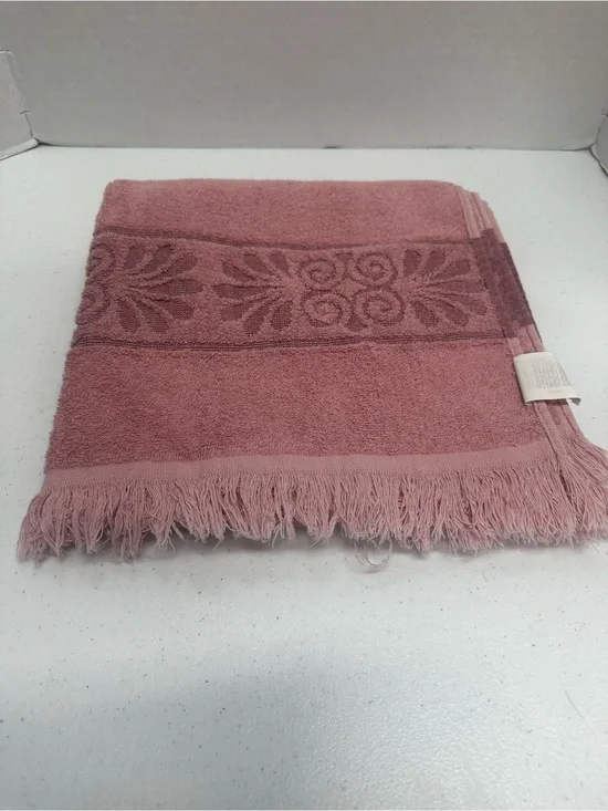 Vintage Cannon Monticello Fringed Bath Towel Pink Floral Cotton USA Retro
