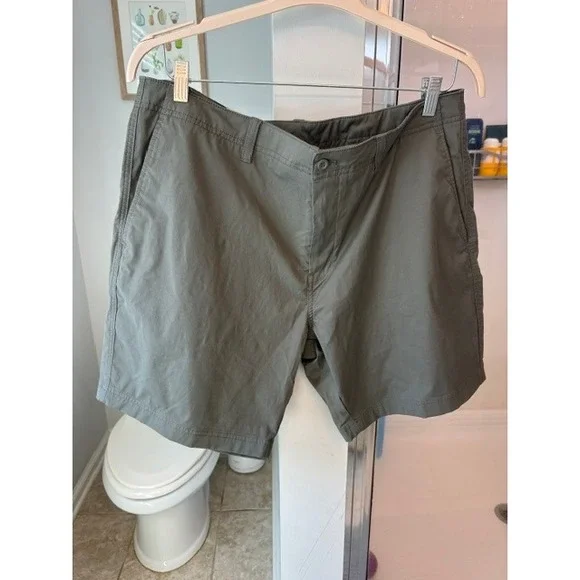 Duck Head Mens Harbor Performance Shorts Gunmetal Gray Size 38 NWT D61004 056