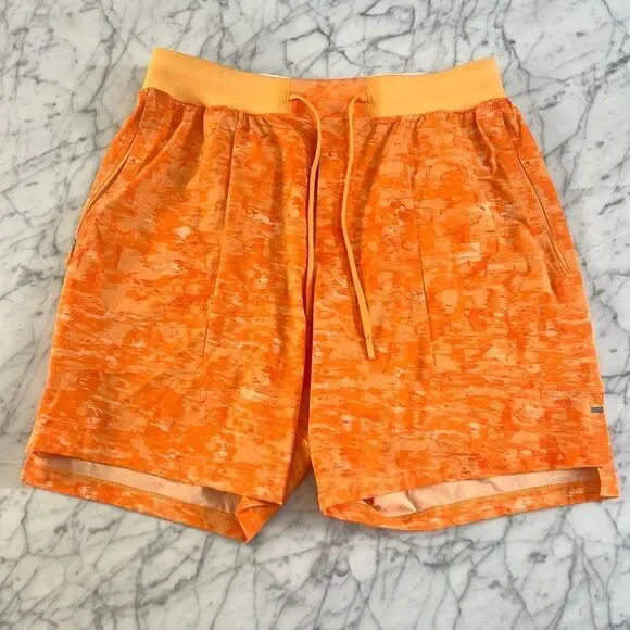 NWOT Lululemon License to Train Linerless Short 7