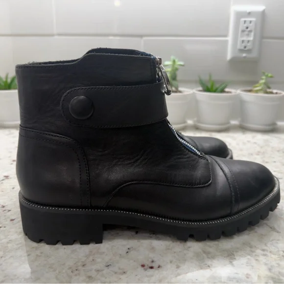 Cecelia New York Tillery Black Leather‎ Lug Sole Ankle Boots | 8.5