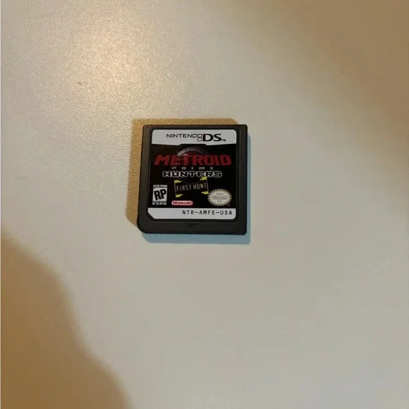 Metroid Prime Hunters First Hunt Nintendo DS Excellent Condition