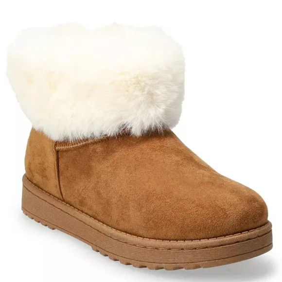 SO Cozy Brown Fuzzy Boots with Faux Fur Trim 9.5 NWT