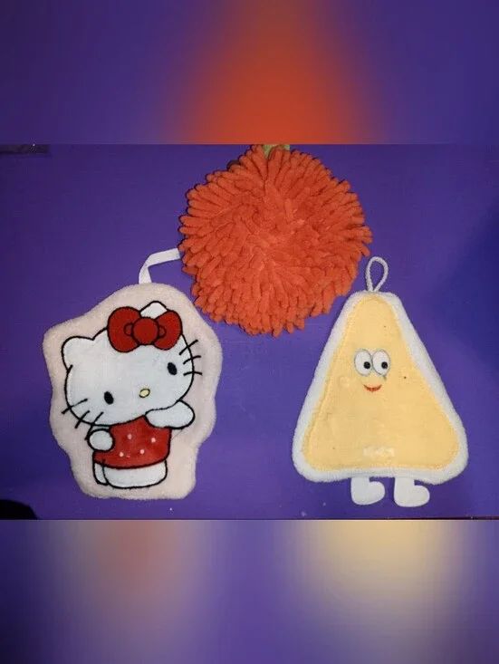 Hand Towels - 3: Hello Kitty, I'mnd One Towel Ball.