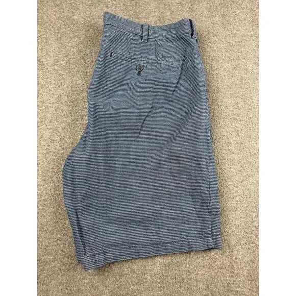 Izod Saltwater Men's Casual‎ Striped Shorts Size 38
