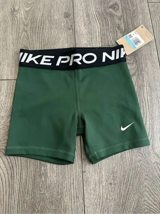 Nike Black & Forest Green Performance Shorts