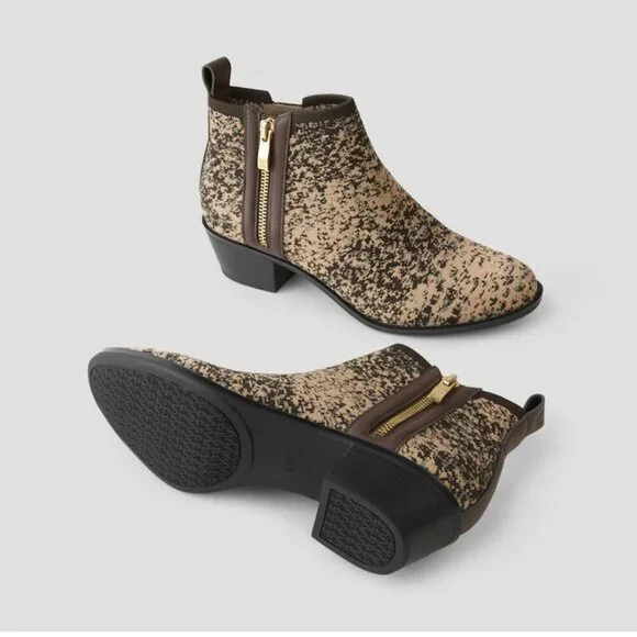 Vivaia Taylor Ankle Boots Heeled Zip Up Western Knit Booties Tan Brown Size 9.5