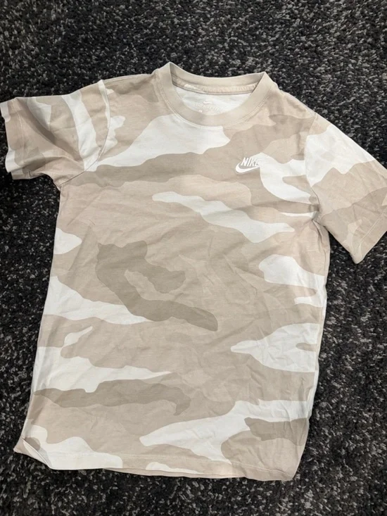 Nike Beige and Cream Camo Tee